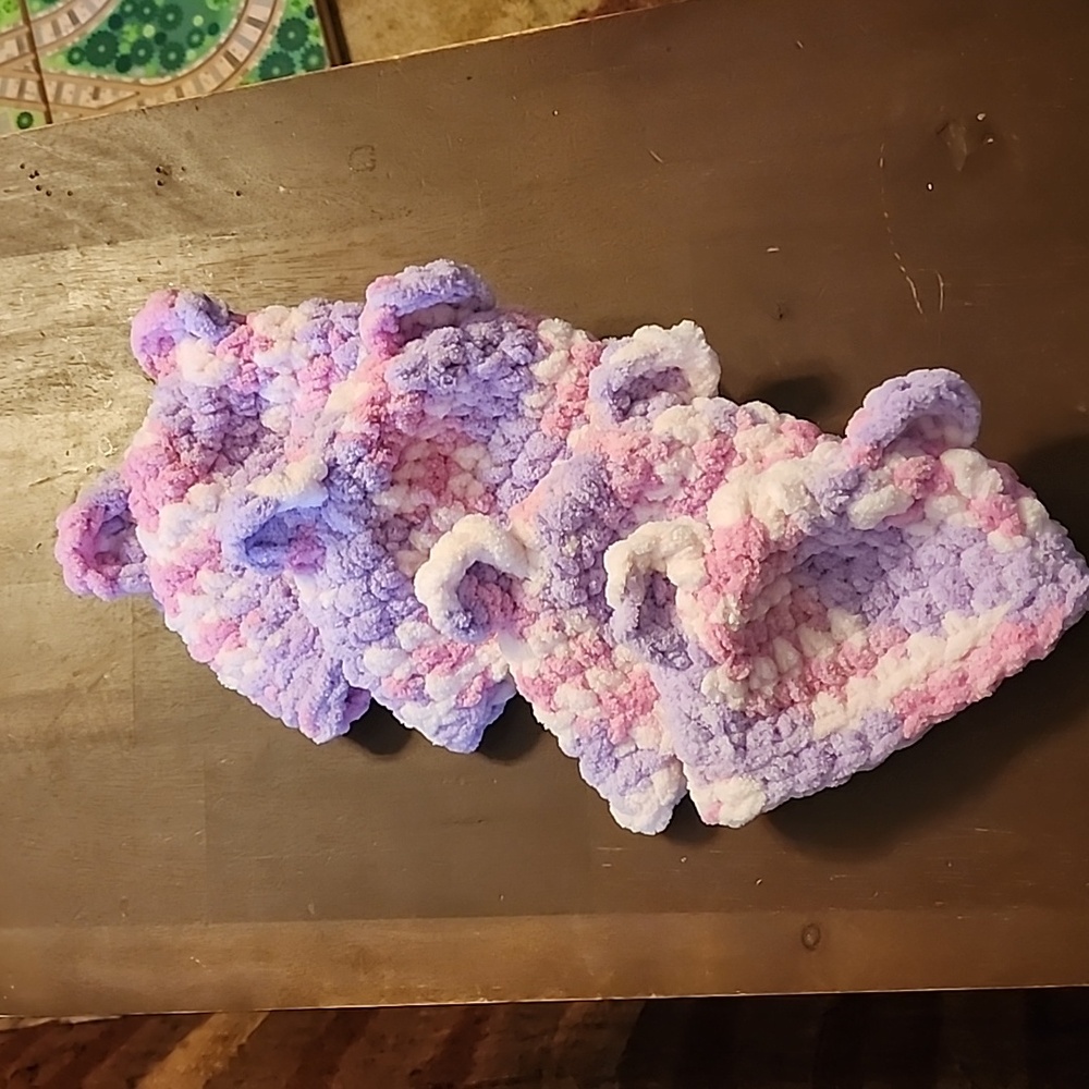 1 baby bear beanie